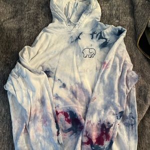 NEW Ivory Ella sweatshirt